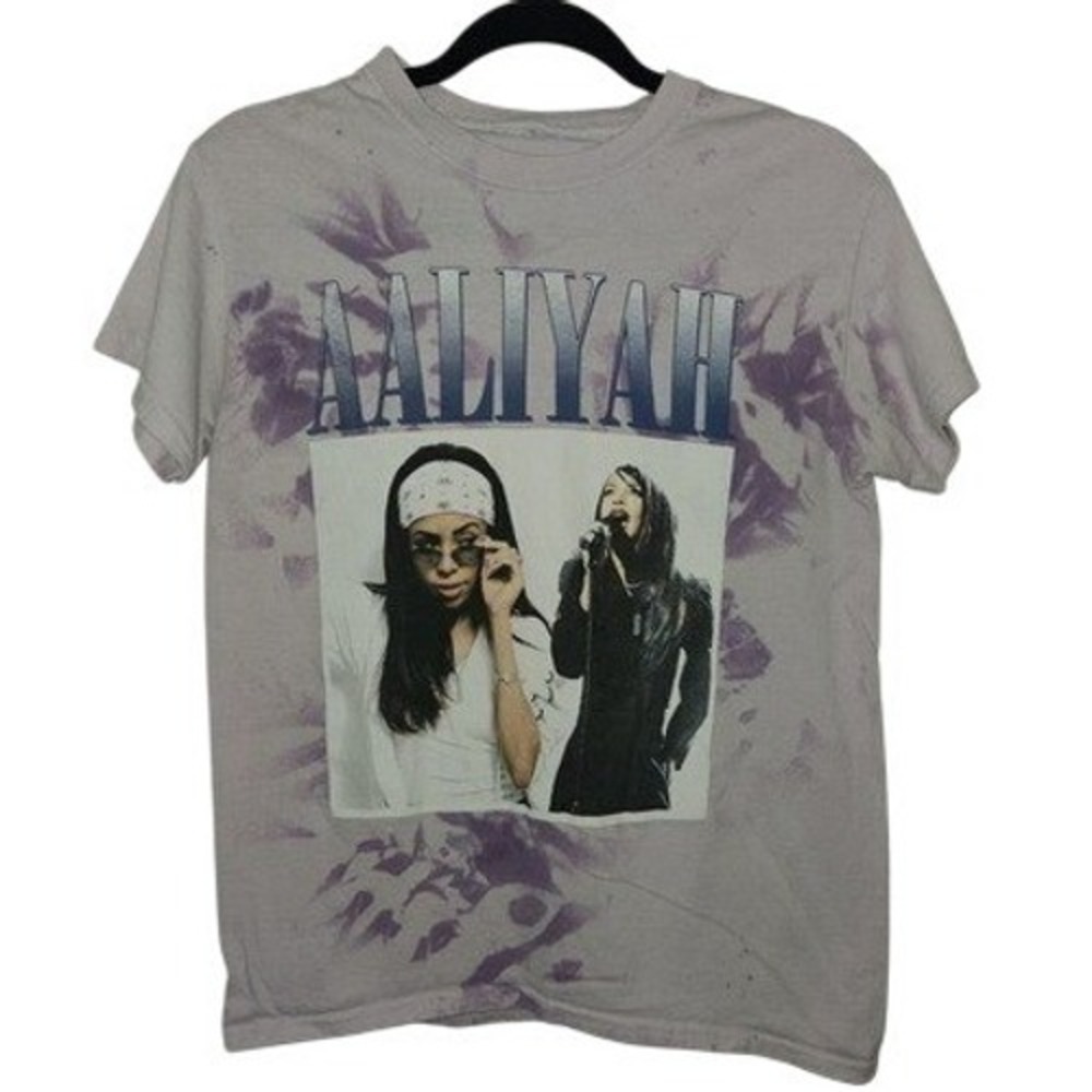 Aaliyah‎ Graphic T-Shirt Purple Tie Dye Short Sleeve Crewneck Small 90s retro